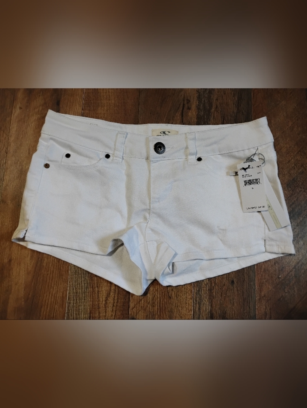 O'Neill NWT White Denim Jean Shorts Women's Size: 5